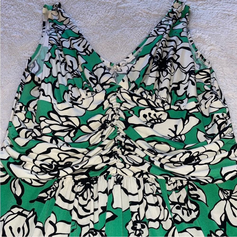Bisou Bisou Floral Green and White Sleeveless Midi Dress - Picture 3 of 8
